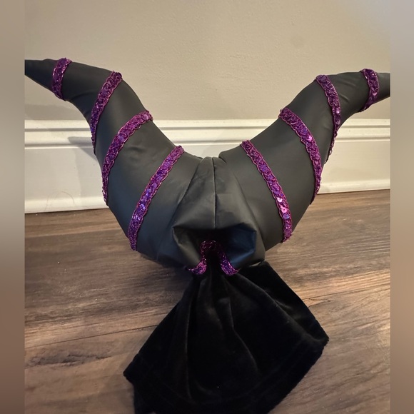 Maleficent Horned Headdress for Adults Sleeping Beauty - Picture 4 of 6